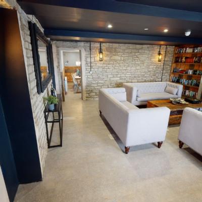 urban-lodge-1_thumb High-Definition 2D Photos | GO Virtual Tours
